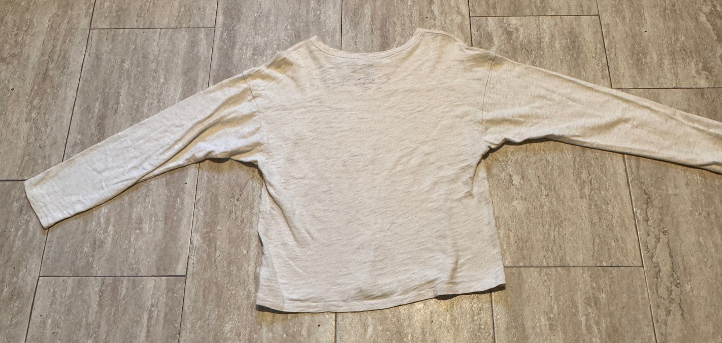 Sustainable Oatmeal Sweater with Red Valentine Prints